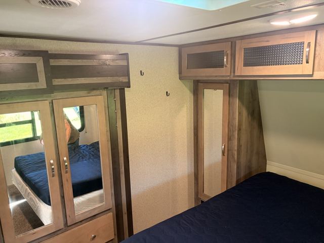 Bedroom wardrobe